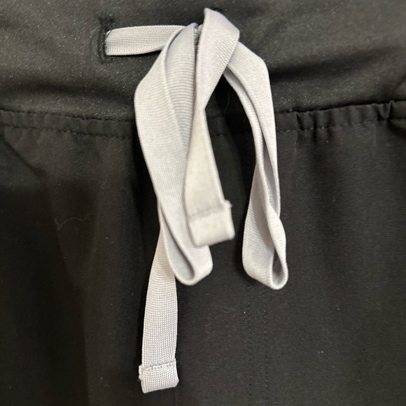 Figs Black FIONx Zamora Jogger Pants - Picture 5 of 11